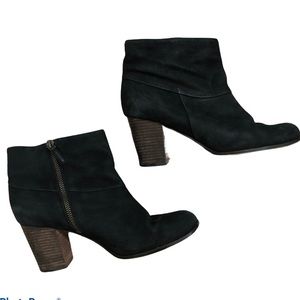 Cole Haan black ankle boots Size 8 1/2B